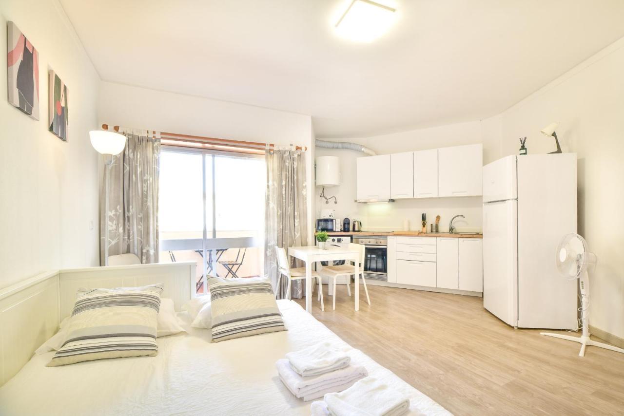 Apartment Letra By Moje Holiday ปอร์ติเมา ภายนอก รูปภาพ