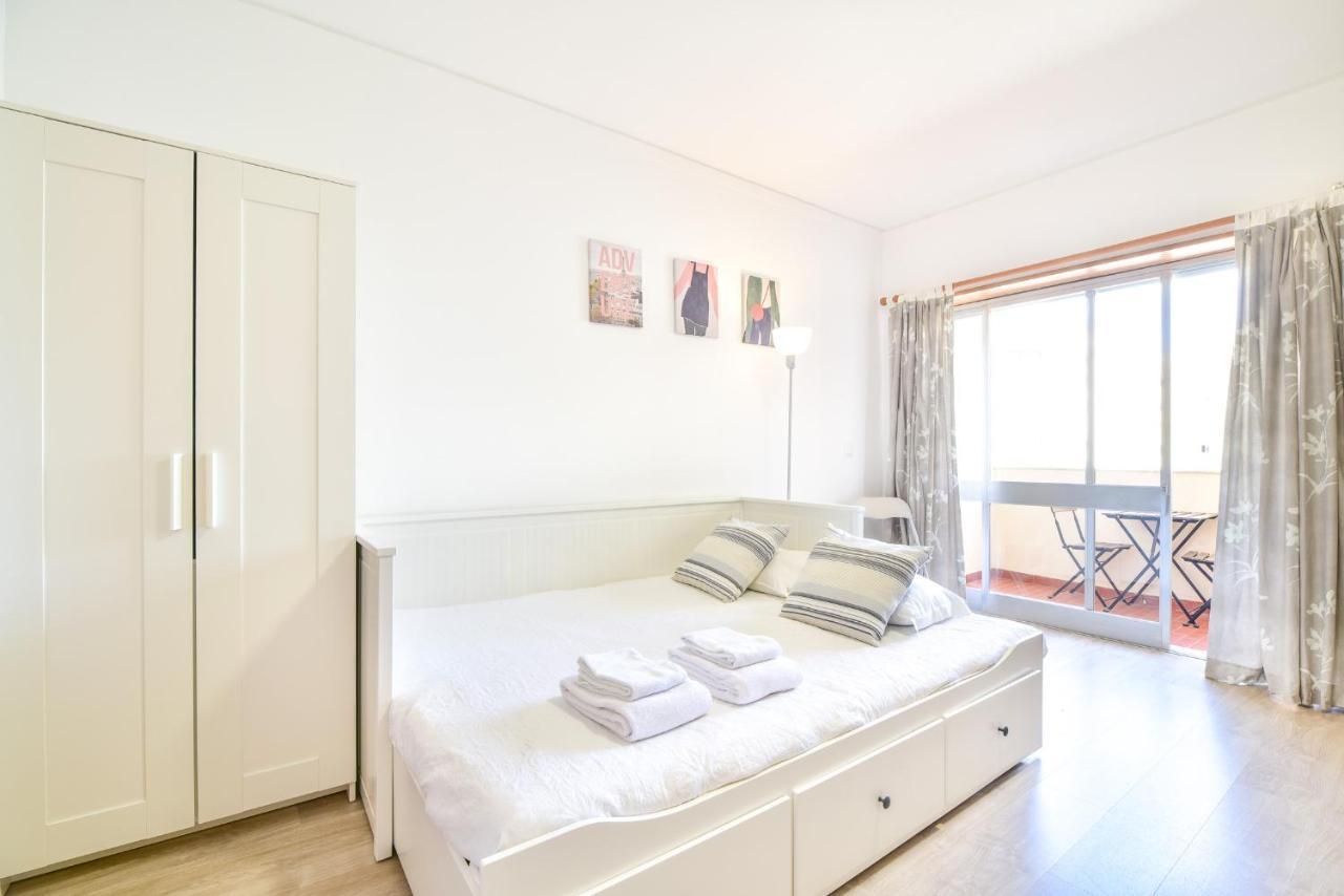 Apartment Letra By Moje Holiday ปอร์ติเมา ภายนอก รูปภาพ